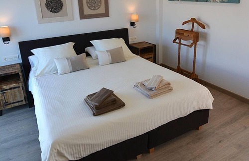 Hoya de los Patos Hotel | Casa Rural Canelobre