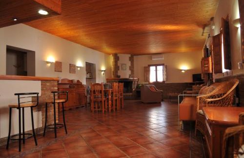Castuera Apartment | Casa Rural "Casa Isla del Zújar"