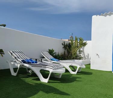 Santa Barbara House | Casa rural con piscina climatizada