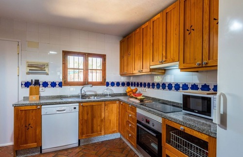 Campanillas Villa | Casa Rural Cupiana Málaga by Ruralidays