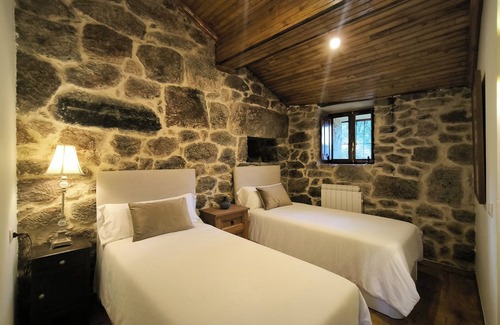 Pereiro de Aguiar Cottage | Casa Rural de dos Habitaciones en Pleno Bosque de la Ribeira Sacra