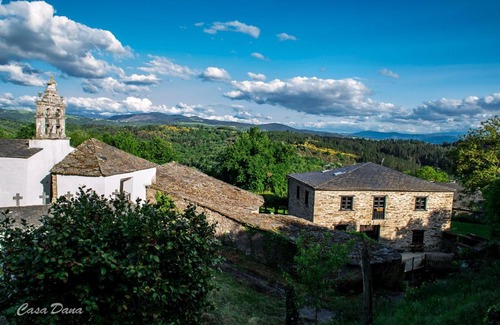 Rubian House | Casa Rural Dana