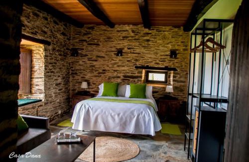 Rubian House | Casa Rural Dana