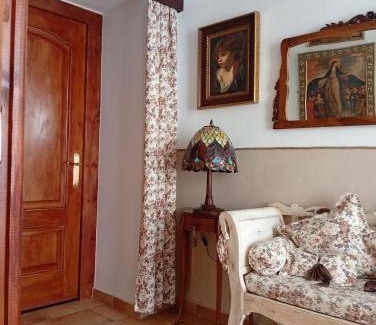 San Carlos del Valle House | Casa Rural en San Carlos del Valle- Doña Gumersinda