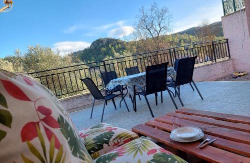 Elche De La Sierra House | Casa Rural E Puente del Segura
