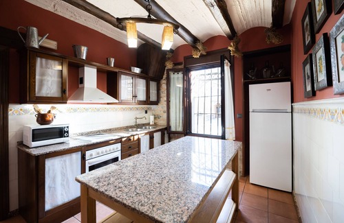 Cella House | Casa Rural El Agüelo (Full Rental)