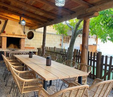 Rozalen del Monte House | Casa Rural El Almendro