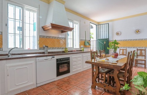 La Lantejuela Villa | Casa Rural El Berraquero Lantejuela by Ruralidays