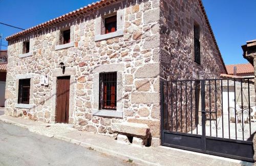 Munotello House | Casa Rural El Robledo