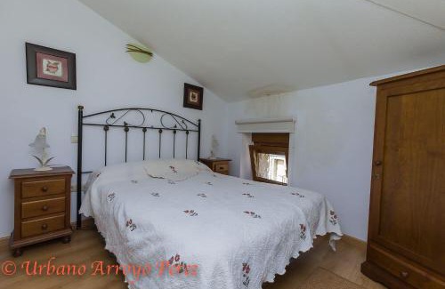 Navarredondilla House | Casa Rural El Salon del Baile