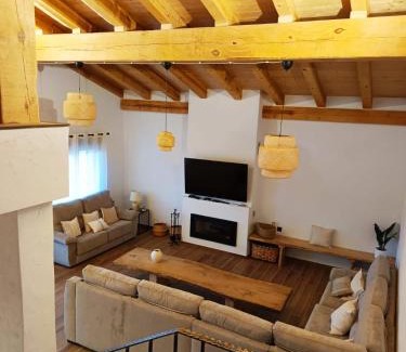 Navas de Oro Villa | Casa Rural En Los Trigales