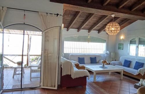 Arenas Ski Chalet | Casa Rural en Málaga, donde el tiempo se detiene