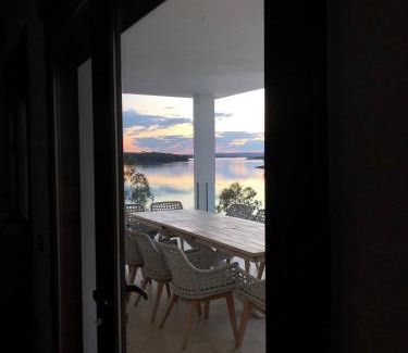 Navalvillar de Pela House | Casa Rural encantos de Orellana
