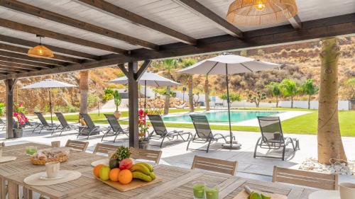 Totalan House | Casa Rural Era del Puerto Totalán by Ruralidays