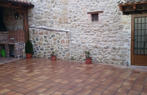 Bernuy de Porreros Cottage | Casa Rural El Choricero for 8/10 people