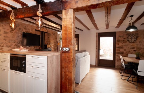Campillo de Duenas Cottage | Casa Rural - la Casa el Cura