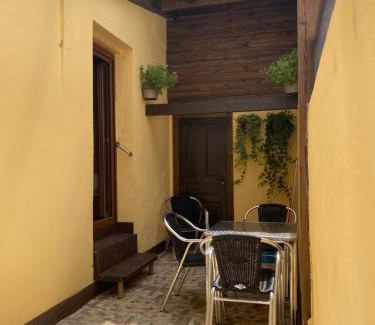 San Leonardo de Yague House | Casa Rural Villa de San Leonardo
