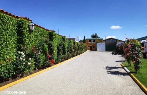 Santa Cruz de la Zarza Apartment | Casa Rural con Piscina, Celebración Eventos y Bodas Cerca de Madrid