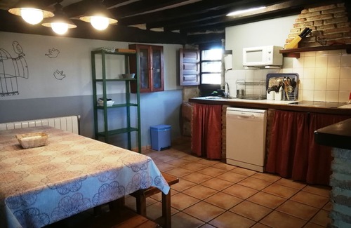 Bezana Cottage | Casa Rural La Toba I. 4 bedrooms 4 bathrooms