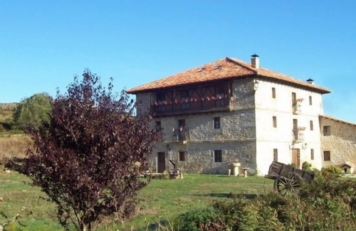 Bezana Cottage | Casa Rural La Toba I. 4 bedrooms 4 bathrooms