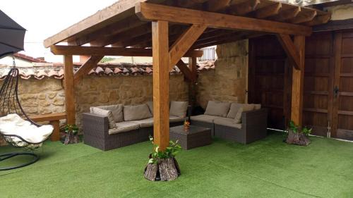 Villacomparada de Rueda Villa | CASA RURAL PALACIO LOS LABREQUINES
