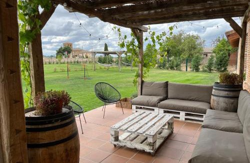 Villaturde House | Casa Rural Nogalia
