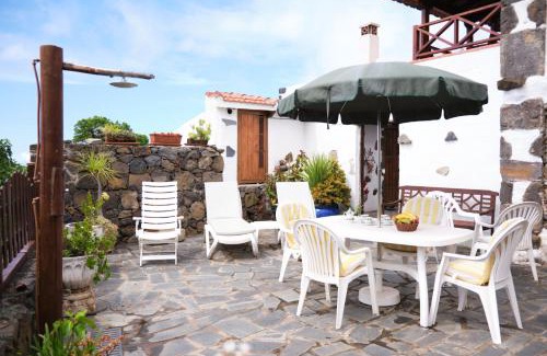 San Juan de la Rambla Ski Chalet | Casa Rural Felipe Luis