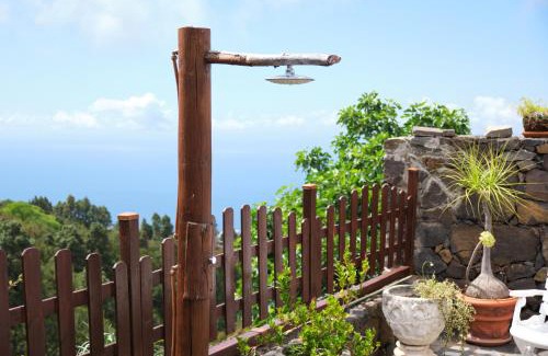 San Juan de la Rambla Ski Chalet | Casa Rural Felipe Luis