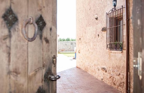 Aldeonsancho Cottage | Casa Rural Fuente del Pinar for 10 people