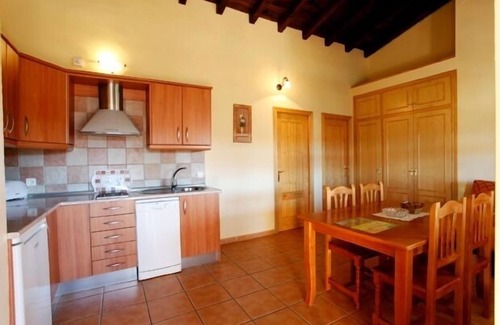 Hervas Cottage | Casa Rural Fuente Del Aliso for 4 people