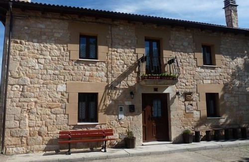 Las Hormazas Cottage | Casa Rural Fuente Culabrás for 10 people
