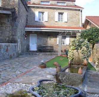Maceira House | Casa rural Isaac - Casa turismo rural con piscina cerca de Santiago de Compostela
