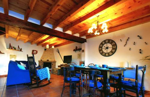 Ligos House | Casa rural La abuela Nines