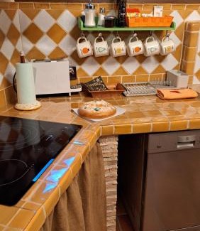 Horche Apartment | Casa Rural LA BODEGA, ofrece cata de vino gratis