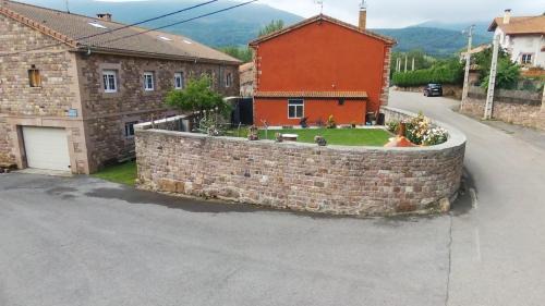 Salces House | Casa Rural LA COVA