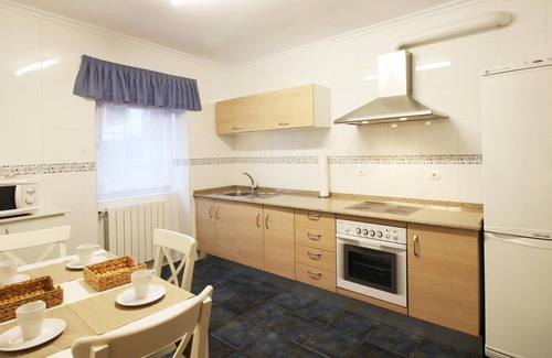Salces Cottage | Casa Rural La Cova, full rental house with FREE WIFI