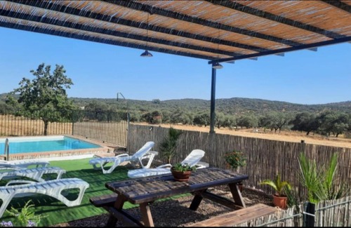 Cazalla De La Sierra House | CASA RURAL LA DEHESILLA