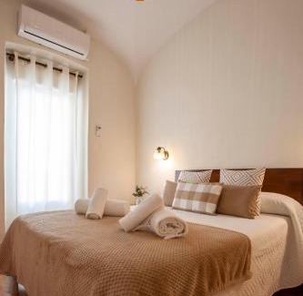 Cordobilla de Lacara House | Casa Rural La Salamandrija- con piscina, patio y barbacoa