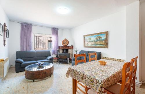 Camporrobles House | Casa rural La Luna