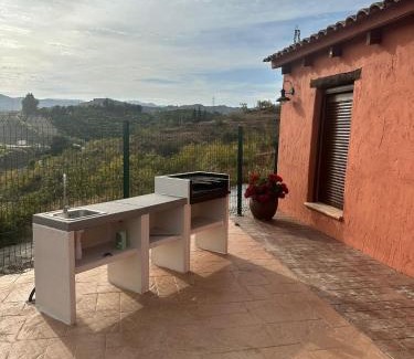 Velez-Malaga Ski Chalet | CASA RURAL LA MINDA