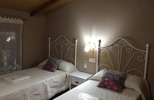 Arroyo de la Luz House | CASA RURAL LA SANTIAGA