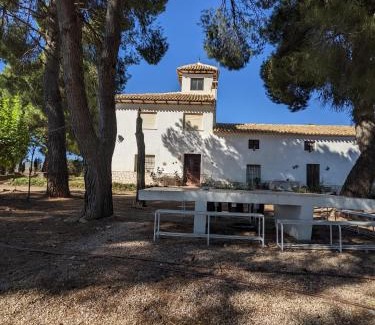Caravaca de la Cruz Villa | Casa Rural "La villa del pistacho"