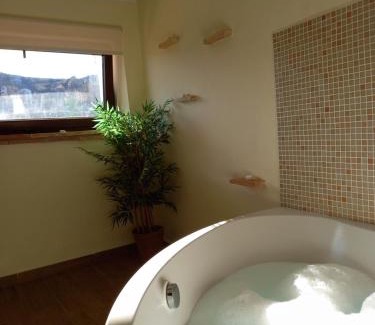 Vilafranca House | Casa Rural Las Dalias con Hidromasaje