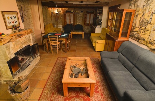 Tamajon House | Casa Rural Las Trojes
