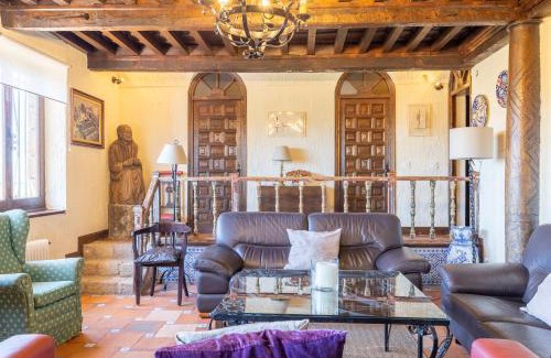 La Serrada House | Casa Rural Las Yernas