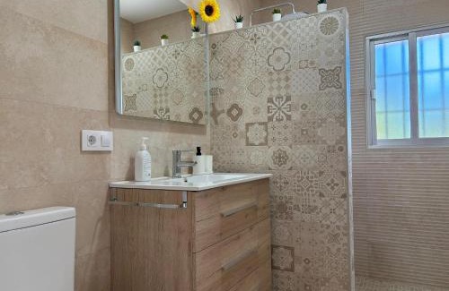 Villaviciosa de Cordoba House | Casa rural Los Girasoles