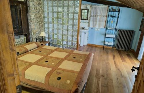 Junta de Traslaloma House | Casa Rural Los Soportales