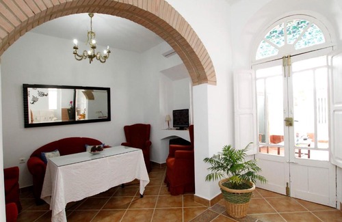 Aljucen House | Casa Rural Mérida