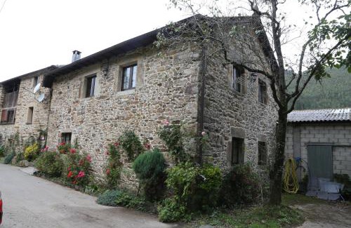 Yerbo House | Casa Rural Madreselva