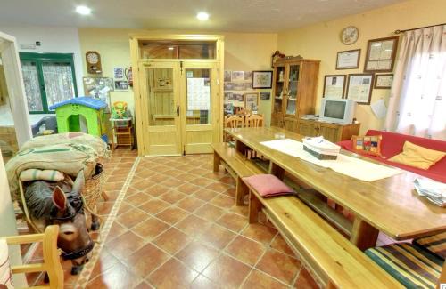 Dehesa de Santiago House | Casa rural Molino Pataslargas